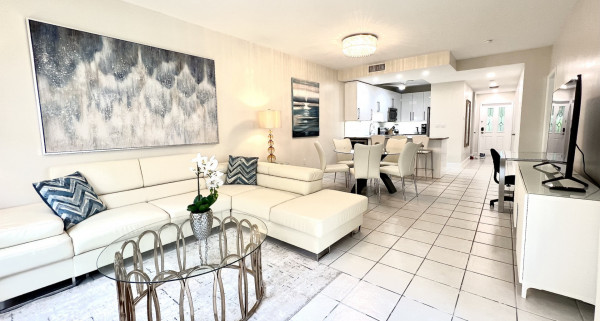 Regal Beach Club #311