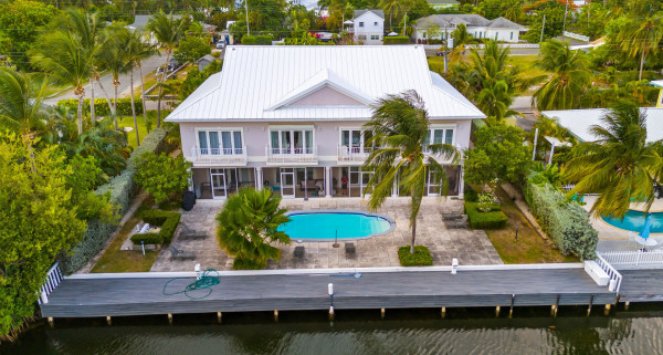 Two Bedroom Townhouse On Palm Heights Canal