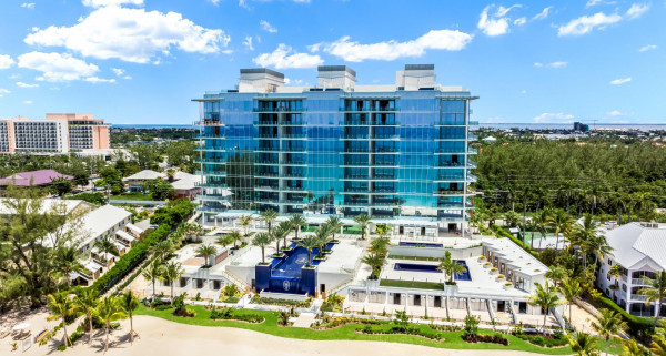 Watermark - Rare 2nd Floor Corner Residence